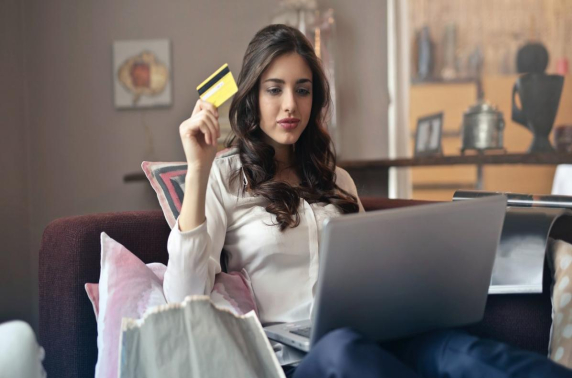 Europese webwinkels zetten miljoenen om in Nederland