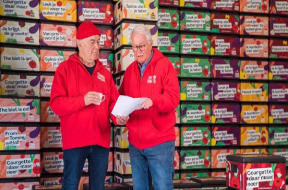 Bedrijfsleven steunt gezonde generatie: 115.000 TommyTomato basisschoollunches dankzij Rabobank en JEX