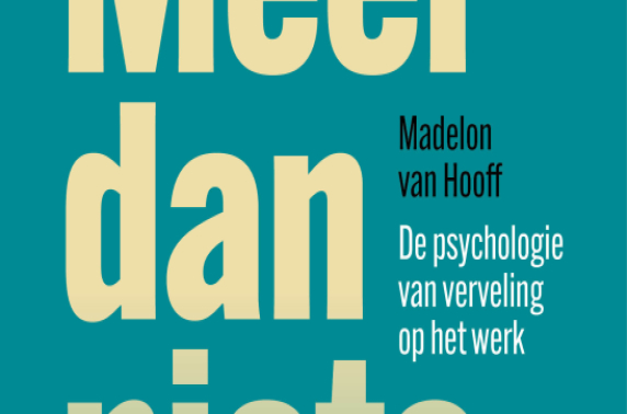  Meer dan nietsdoen, de psychologie van verveling op het werk belicht de onderbelichte kant van werkstress en biedt concrete oplossingen