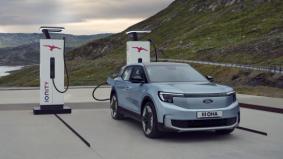 Ford lanceert BlueOval Charge Network: meer dan één miljoen laadpunten binnen handbereik