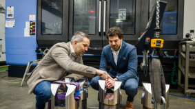 Hoe Johan Peekstok een antwoord biedt op netcongestie met de oprichting van een energy hub, als een van de eersten in Nederland