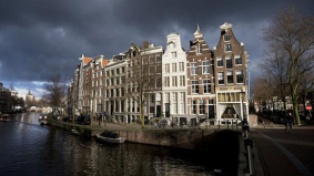 Zesenzestig illegale Amsterdamse hotels sloten in 2014 hun deuren