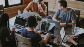 Digitaal Kantoor: grote bedrijfssoftwareoplossingen, persoonlijk niveau