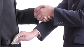 Kleine bedrijven meer last van angst bij afpersing