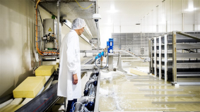 Producenten industrie opnieuw minder negatief