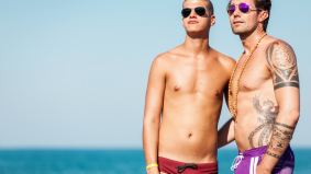 Kinderloze homo's zijn een goudmijn voor ondernemers