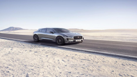 De nieuwe Jaguar I‑PACE BLACK