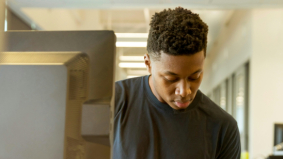 Hoe Ryan Malone en zijn 81 medewerkers al jarenlang succesvol vanuit huis werken