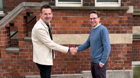 Qonto en ikwordzzper.nl bundelen krachten om ondernemers beter te ondersteunen