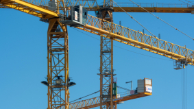 Compact hijswerk in de stad