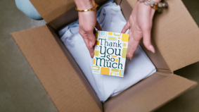 Geven loont: hoe relatiegeschenken je merk sterker maken