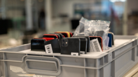 Recycling smartphones in Nederland levert goud op