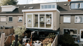 Prefab casco-aanbouw bespaart 1,4 ton CO₂-uitstoot