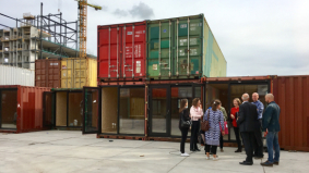 Eerste bewoners in Startup Village