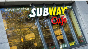 Subway opent eerste 'Subway Café' in Rotterdam