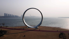 Wat als de overheid altijd meekijkt? 2Doc: Total Trust