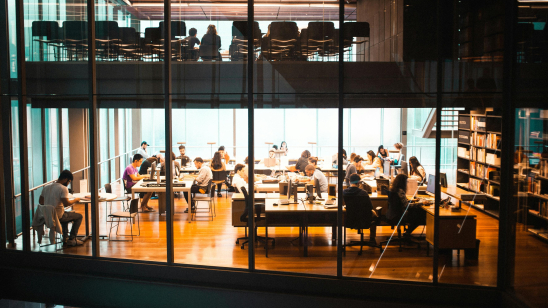 Flexibele kantoorinrichting: waar moet je rekening mee houden?