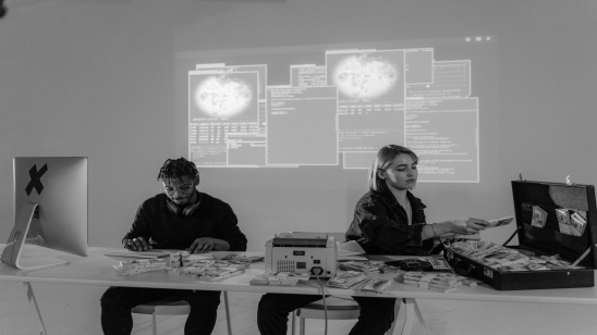 Zo werkt de Hybride beveiligingsstrategie van een bank met AI