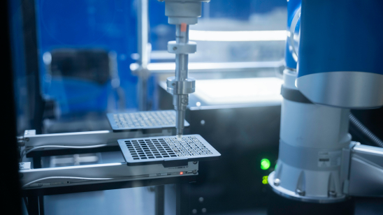 AI chips vraag drijft ASML-aandeel