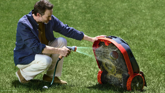 Elk jaar de mooiste tuin dankzij je maairobot? Navimow geeft tips waardoor je apparaat extra lang meegaat.