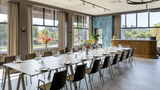 Apollo Hotel Amsterdam introduceert vernieuwde event- en vergaderruimtes Apollo Hotel Amsterdam introduceert vernieuwde event- en vergaderruimtes