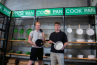 Teun (22) en Melvin (25) willen Europa gezond laten koken en lanceren revolutionaire pannenlijn.